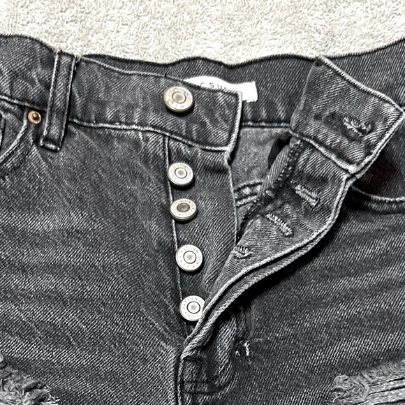 Pacsun Black Denim 11" High Rise Button Fly Factory Distress Shortie Shorts 24W - Picture 5 of 11